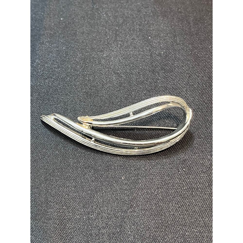 Vintage Sarah Coventry Silver Tone Modernist Brooch 2.5"